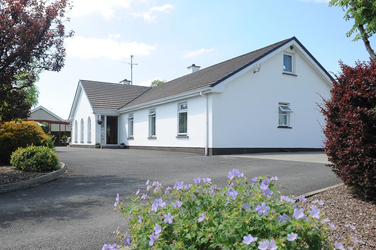 Avondale Farmhouse B&B Pettigoe Exterior photo